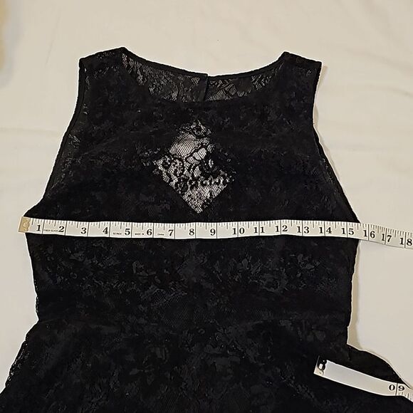 ALICE PLUS OLIVIA LACE COCKTAIL DRESS SIZE 2 - Picture 6 of 13